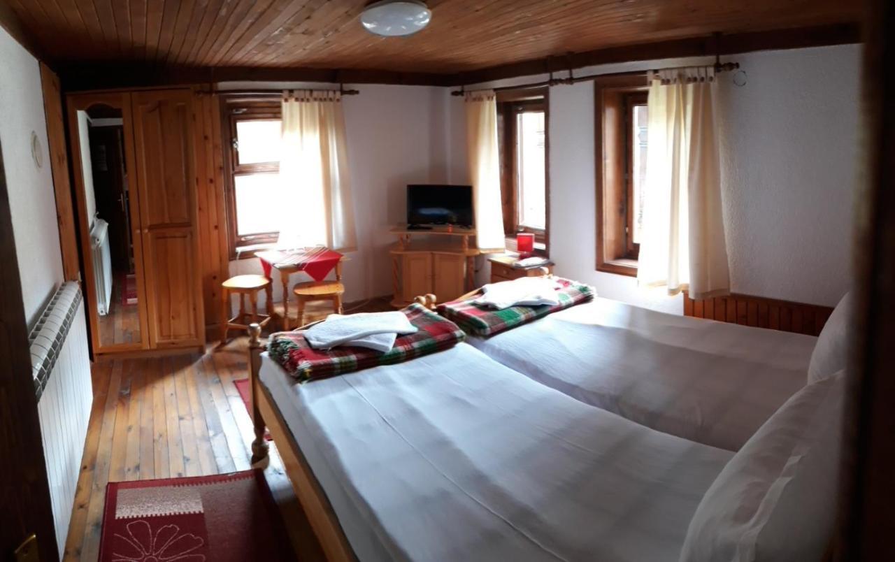 Sarafova Guest House Koprivştitsa Dış mekan fotoğraf